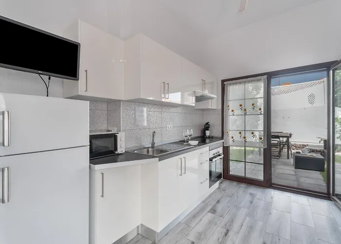 Casa vacanze Chiara Garden View *