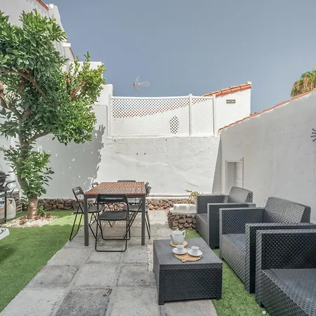 Chiara Garden View *