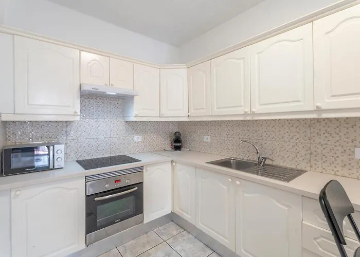 Dom wakacyjny Chiara Garden View *