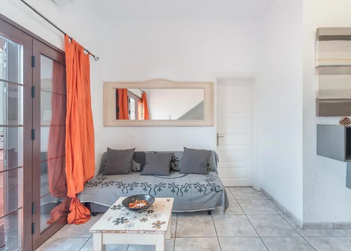 Chiara Garden View * 아데제